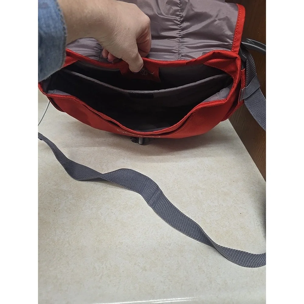 Osprey Backwoods Messenger Bag Orange Crossbody Shoulder Laptop Travel Case